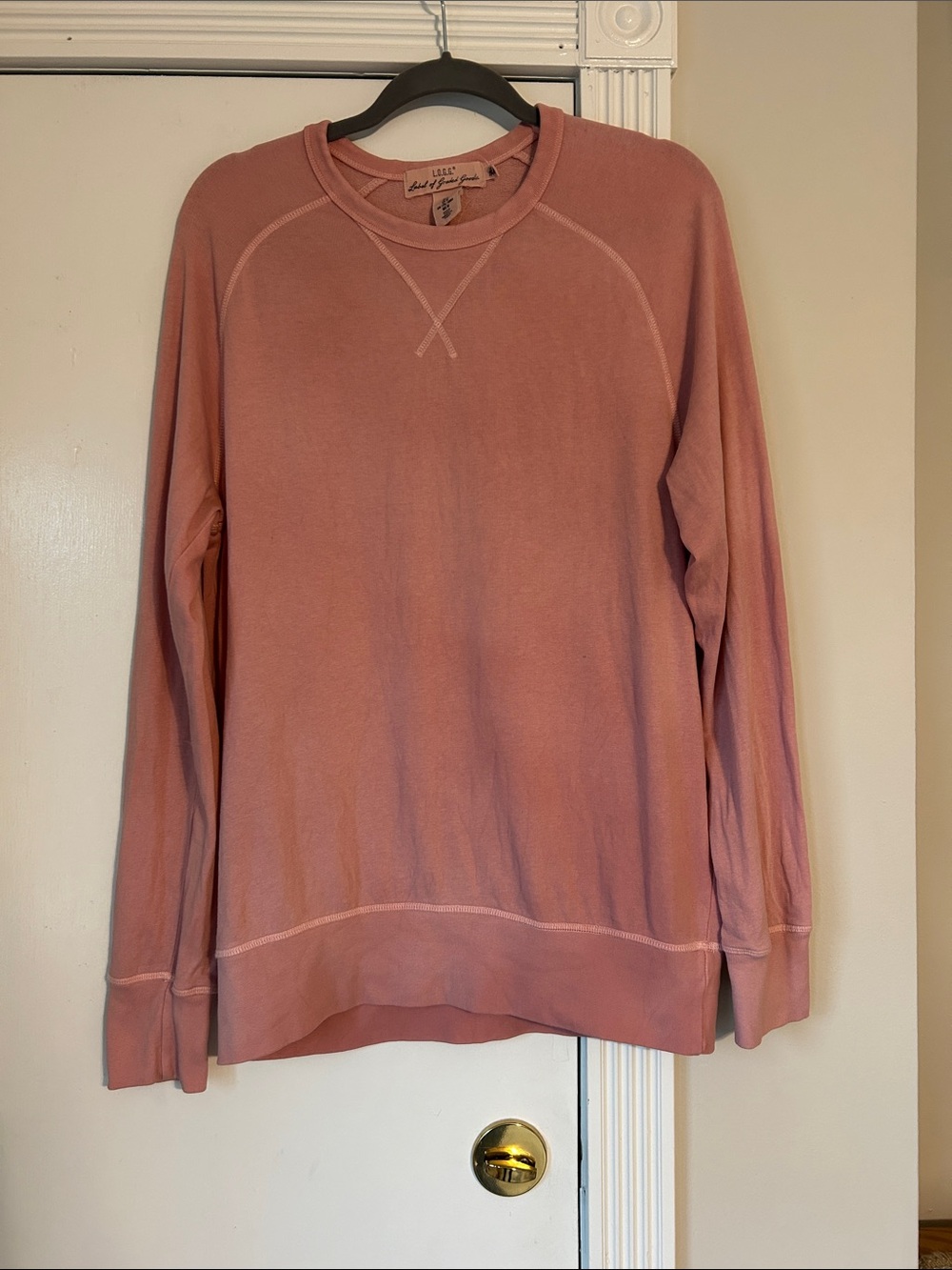 H&M LOGG size Medium Men's Long-Sleeve Crewneck Sweatshirt - Dusty Rose